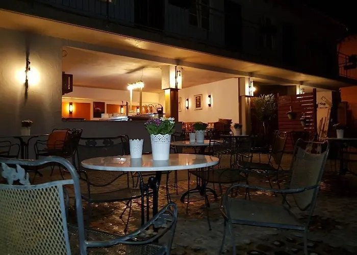 Πανσιόν Historisches Wirtshaus An Der Lahn